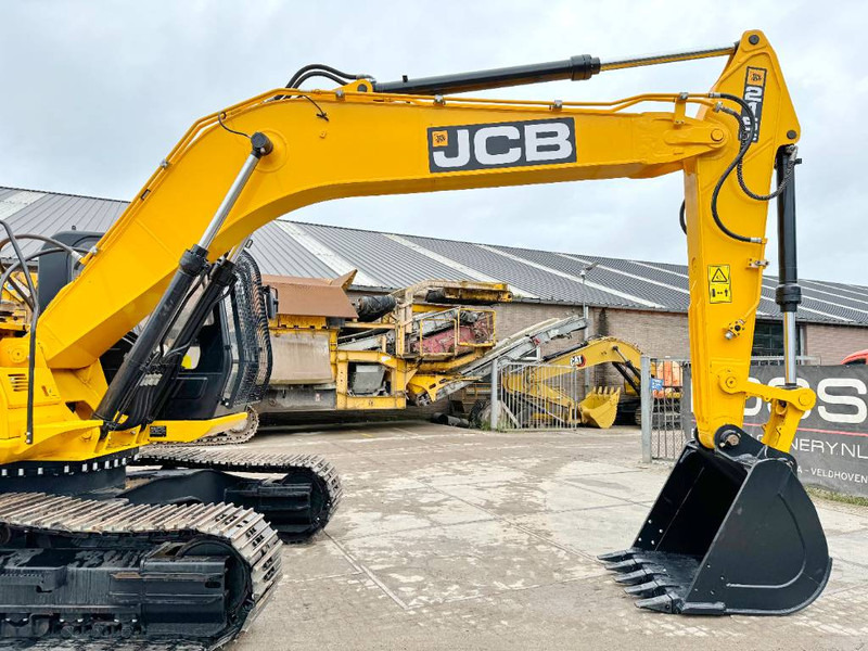 Kettenbagger neu kaufen JCB 215LC - New / Unused / Hammer Lines: das Bild 10