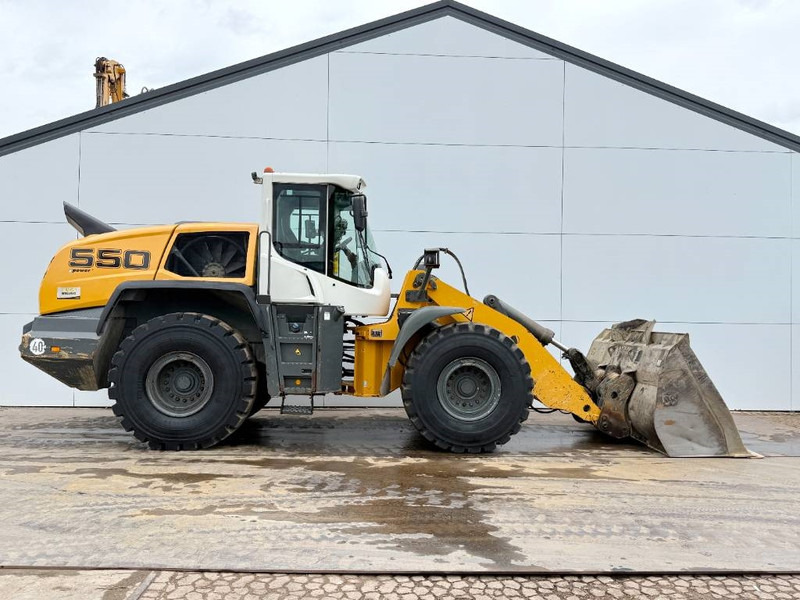 Liebherr L550 X-Power - Quick Coupler / Automatic Greasing - Radlader: das Bild 5 Liebherr L550 X-Power - Quick Coupler / Automatic Greasing - Radlader: das Bild 5