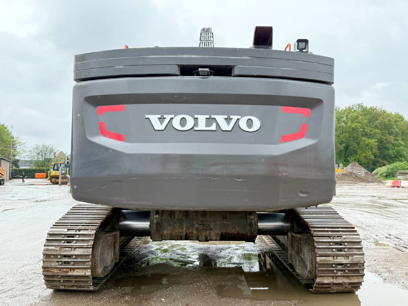 Volvo EC380EHR UHD - 24m / Hydr Undercarriage / Oilquick - Kettenbagger: das Bild 3 Volvo EC380EHR UHD - 24m / Hydr Undercarriage / Oilquick - Kettenbagger: das Bild 3