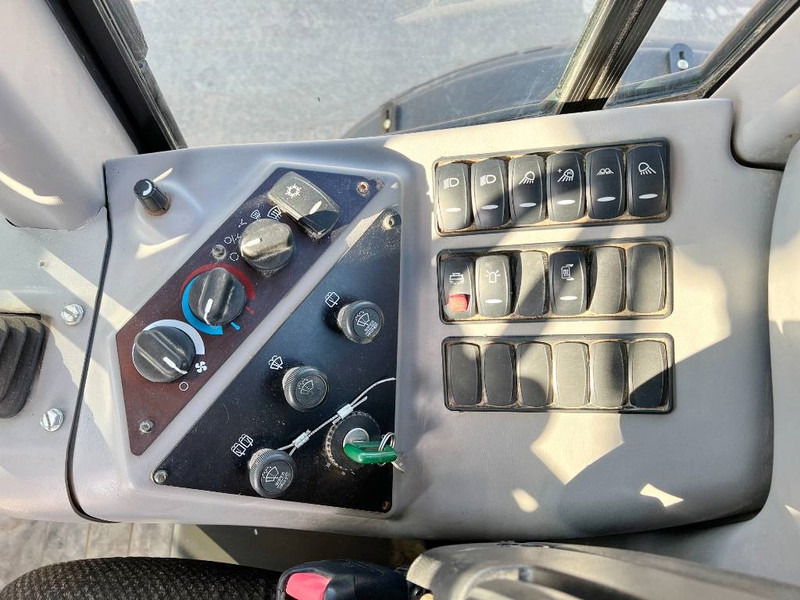 Grader Volvo G946B 6x6 AWD - EPA Certified: das Bild 10 Grader Volvo G946B 6x6 AWD - EPA Certified: das Bild 10