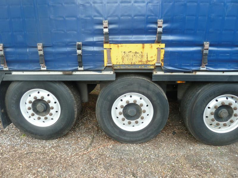 Krone SDP27A1 - Planenauflieger: das Bild 4 Krone SDP27A1 - Planenauflieger: das Bild 4