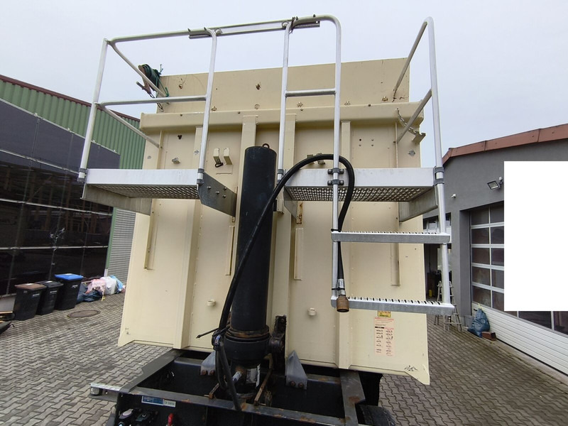 Fliegl DHKA 350 - Kipper Auflieger: das Bild 3 Fliegl DHKA 350 - Kipper Auflieger: das Bild 3