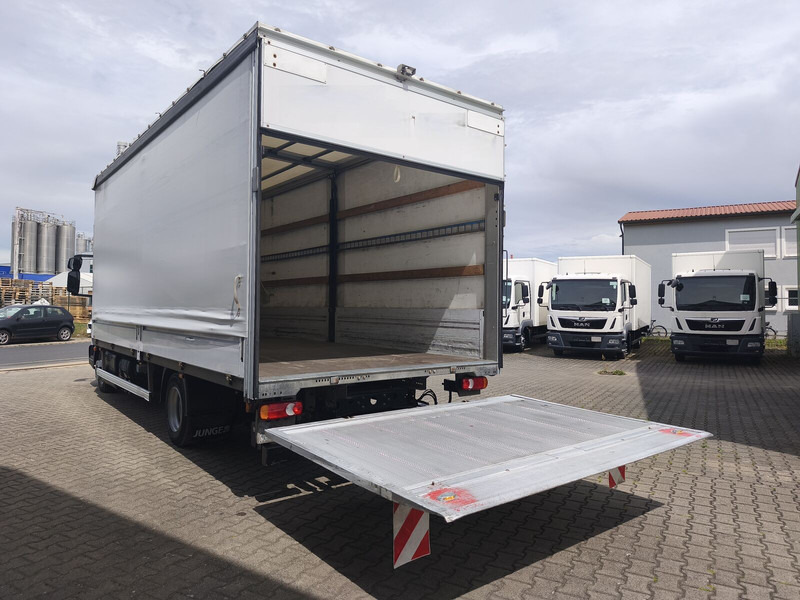 Plane LKW Iveco Eurocargo 75-210 Plane 3-Sitzer 4x2 Euro 6 LBW (20): das Bild 9