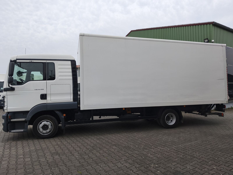 MAN TGL 8.190 Koffer gFH 4x2 Euro 6 AHK LBW (24) - Koffer LKW: das Bild 5 MAN TGL 8.190 Koffer gFH 4x2 Euro 6 AHK LBW (24) - Koffer LKW: das Bild 5