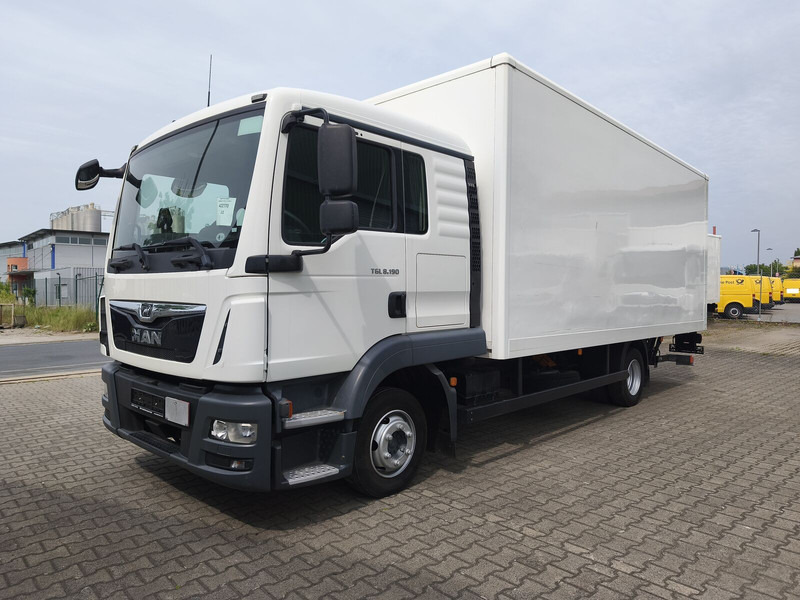 MAN TGL 8.190 Koffer gFH AHK LBW Euro 6 4x2 (11) - Koffer LKW: das Bild 1 MAN TGL 8.190 Koffer gFH AHK LBW Euro 6 4x2 (11) - Koffer LKW: das Bild 1