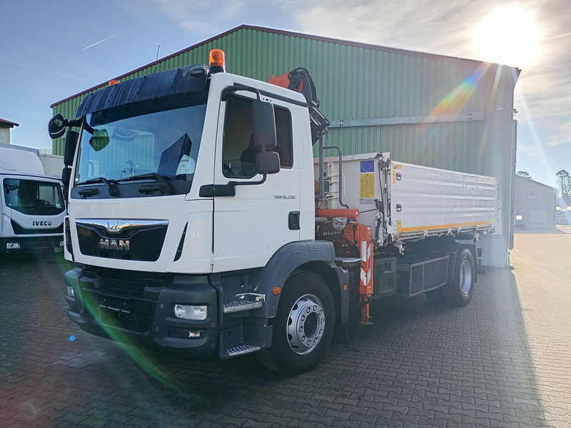 MAN TGM 18.290 - Kipper, Autokran: das Bild 4 MAN TGM 18.290 - Kipper, Autokran: das Bild 4