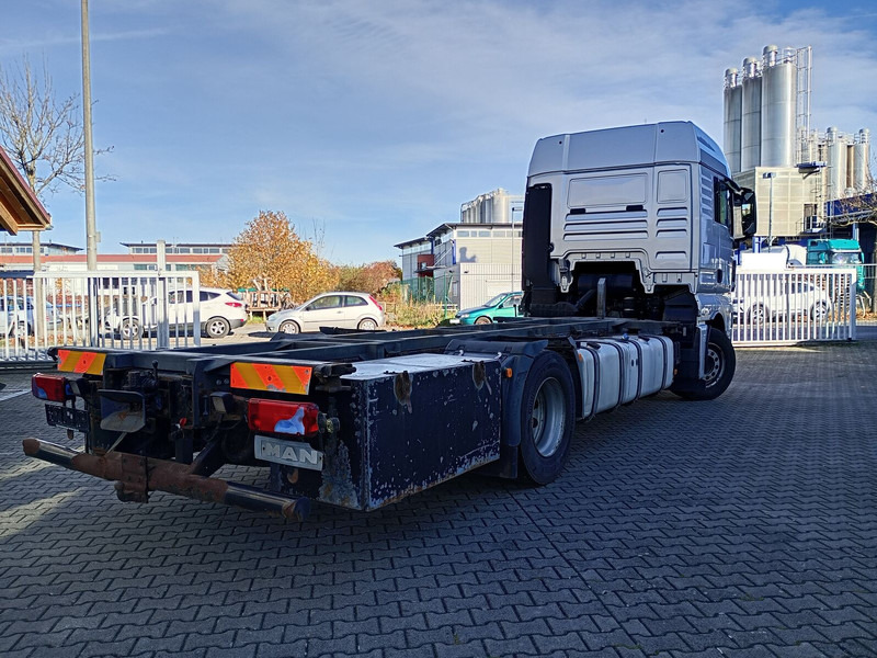 MAN TGX 18.440 - Fahrgestell LKW: das Bild 4 MAN TGX 18.440 - Fahrgestell LKW: das Bild 4