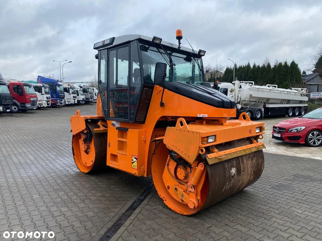 AMMANN AV95-2 / Vibrations / 1 Owner / NEW Service - Straßenwalze: das Bild 1 AMMANN AV95-2 / Vibrations / 1 Owner / NEW Service - Straßenwalze: das Bild 1