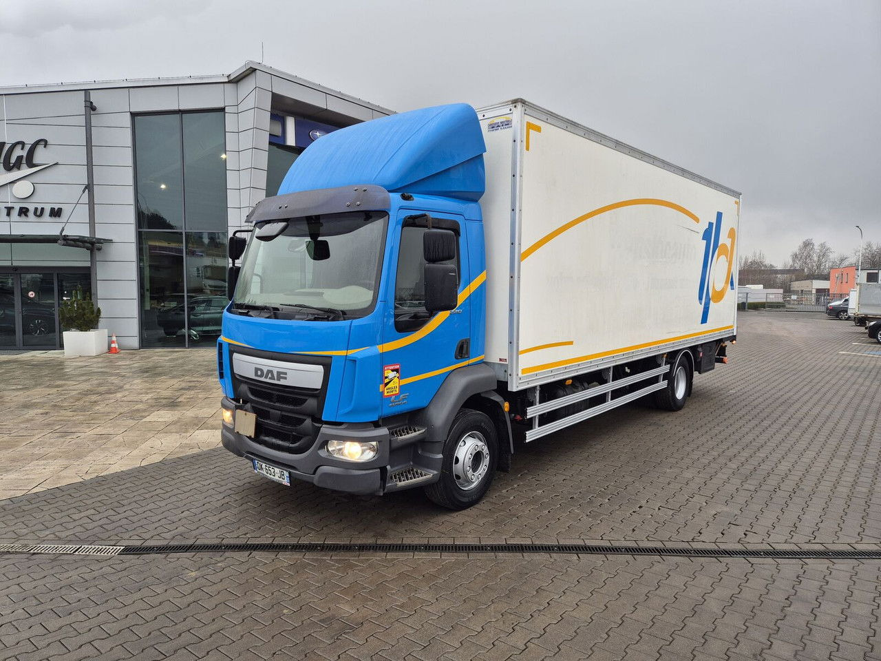 DAF LF 220 - Koffer LKW: das Bild 1 DAF LF 220 - Koffer LKW: das Bild 1