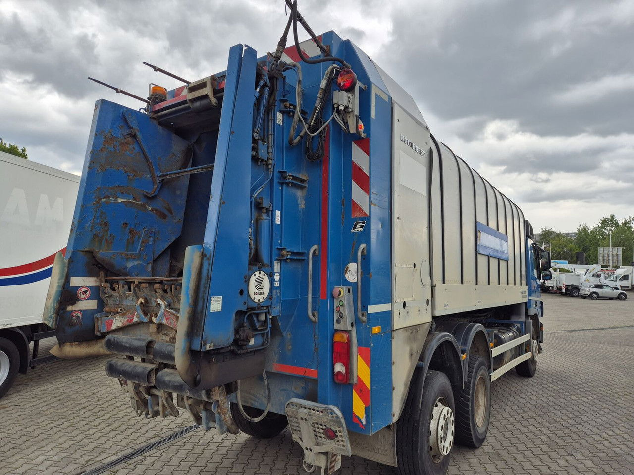 Faun Rotopress 522 / 2014 / Zöller 00301 - Müllwagen-Aufbau: das Bild 4 Faun Rotopress 522 / 2014 / Zöller 00301 - Müllwagen-Aufbau: das Bild 4