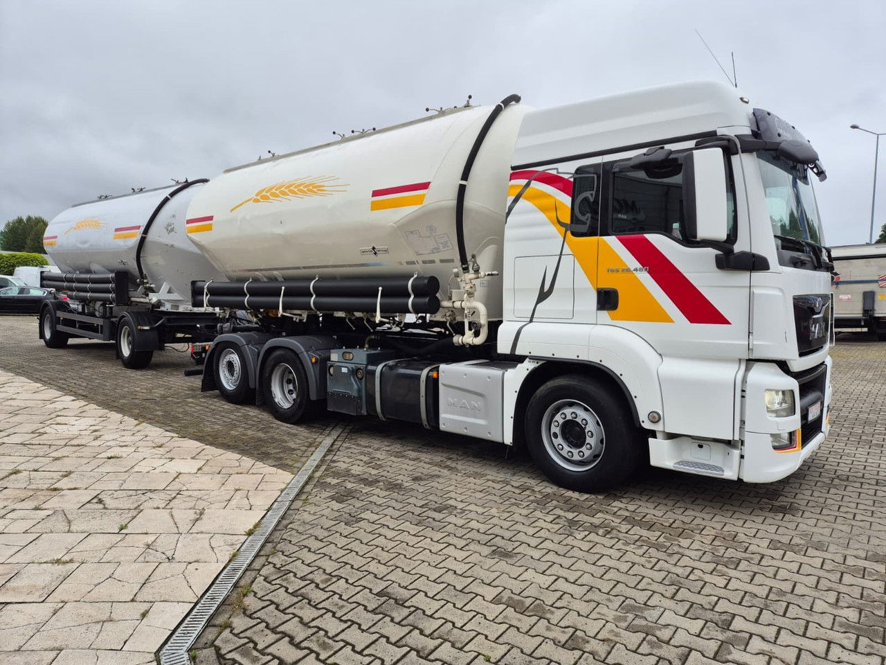 MAN TGS 26.480 Spritzer / 1 Owner /for transporting bulk materials - LKW: das Bild 3 MAN TGS 26.480 Spritzer / 1 Owner /for transporting bulk materials - LKW: das Bild 3