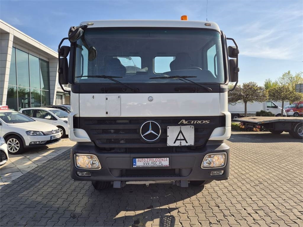 Mercedes-Benz Actros 1832 / FORNAL 180 / 1 OWNER / SERVICED! - Absetzkipper: das Bild 4 Mercedes-Benz Actros 1832 / FORNAL 180 / 1 OWNER / SERVICED! - Absetzkipper: das Bild 4