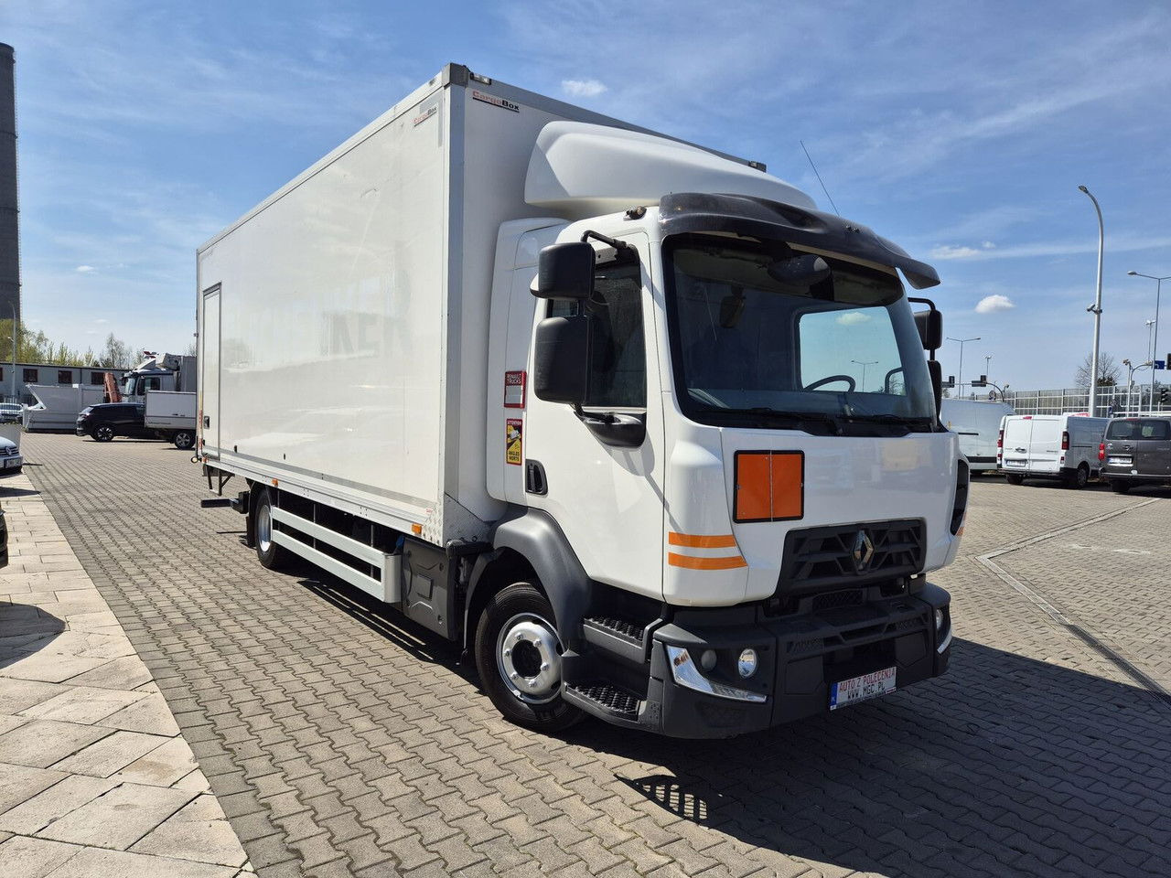 Renault D Gama 12.220 / LOW KM / Euro6 - Koffer LKW: das Bild 3 Renault D Gama 12.220 / LOW KM / Euro6 - Koffer LKW: das Bild 3