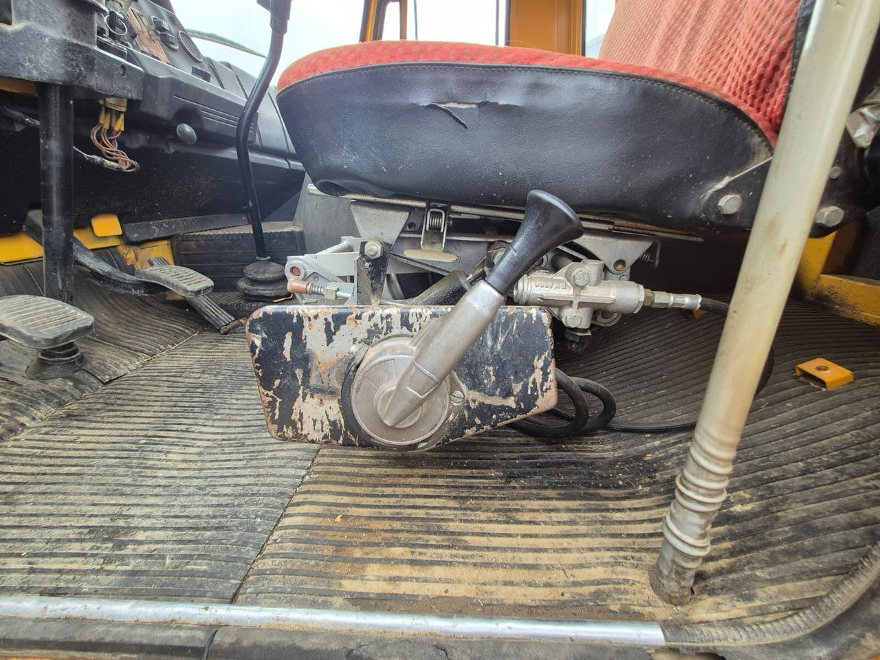 TATRA Tatra T 815 6X6 / 20Tons / Chepper – Leasing TATRA Tatra T 815 6X6 / 20Tons / Chepper: das Bild 15