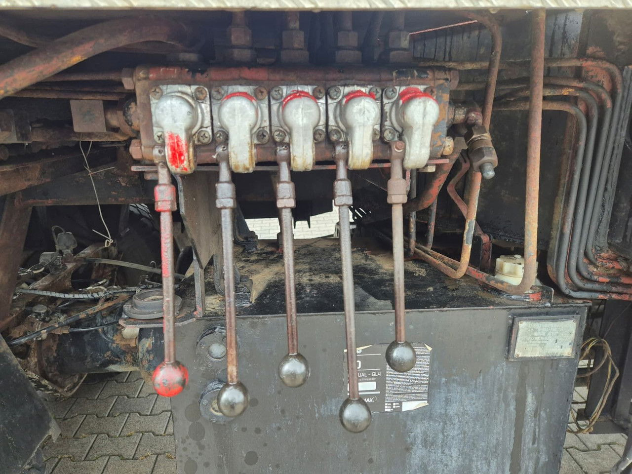 TATRA Tatra T 815 6X6 / 20Tons / Chepper – Leasing TATRA Tatra T 815 6X6 / 20Tons / Chepper: das Bild 30