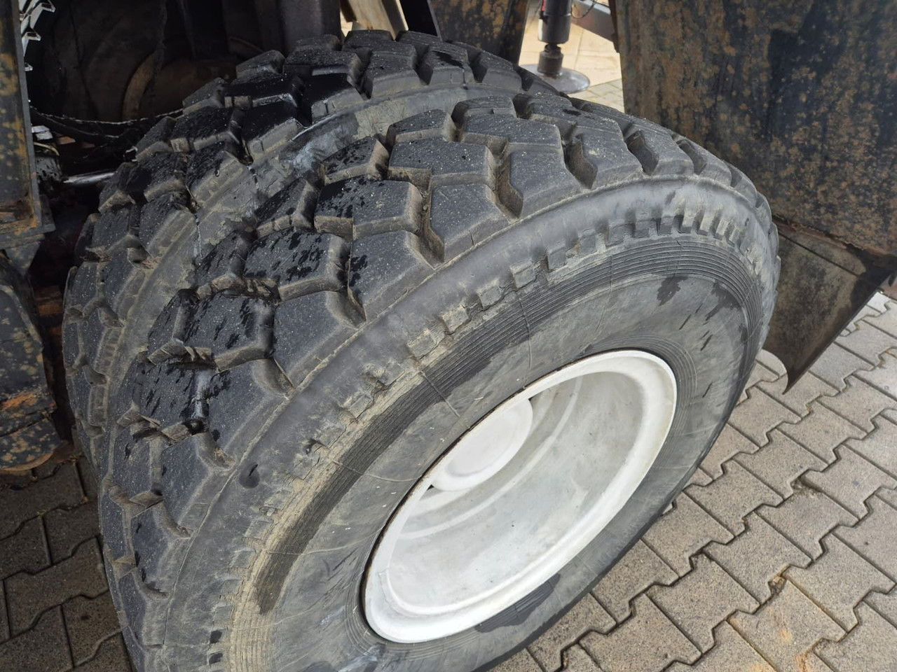 TATRA Tatra T 815 6X6 / 20Tons / Chepper – Leasing TATRA Tatra T 815 6X6 / 20Tons / Chepper: das Bild 26