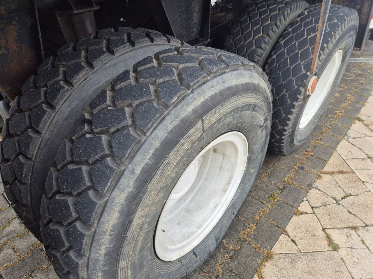 TATRA Tatra T 815 6X6 / 20Tons / Chepper – Leasing TATRA Tatra T 815 6X6 / 20Tons / Chepper: das Bild 27