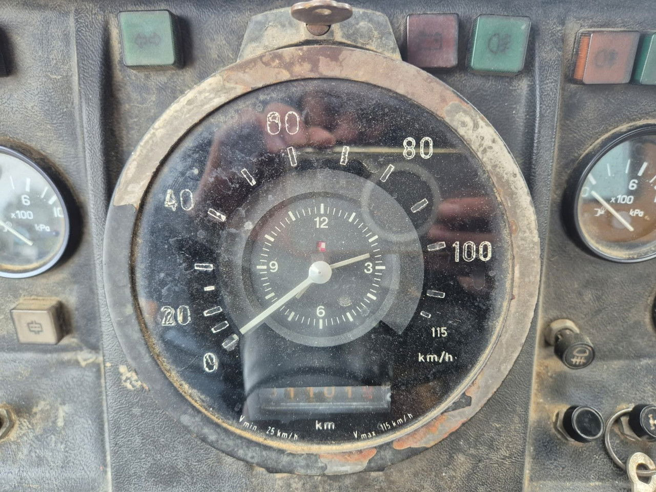 TATRA Tatra T 815 6X6 / 20Tons / Chepper – Leasing TATRA Tatra T 815 6X6 / 20Tons / Chepper: das Bild 18