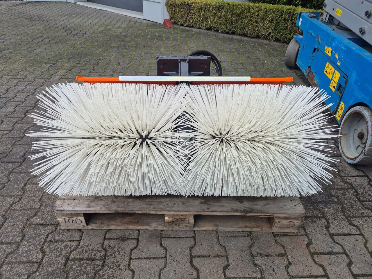 Tuchel Sweep Bagger KM 520 / NEW - Kehrbesen: das Bild 5 Tuchel Sweep Bagger KM 520 / NEW - Kehrbesen: das Bild 5