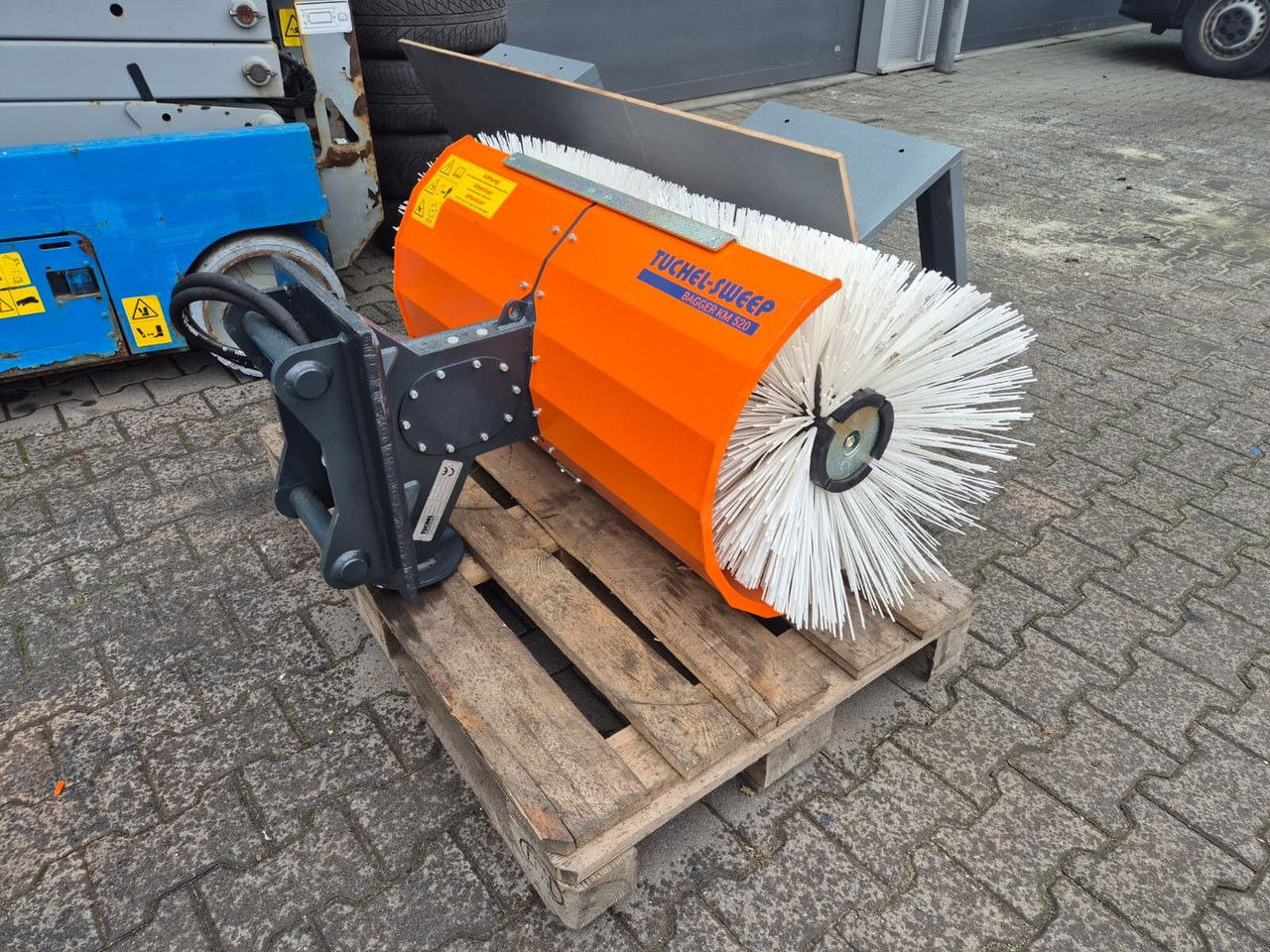 Tuchel Sweep Bagger KM 520 / NEW - Kehrbesen: das Bild 1 Tuchel Sweep Bagger KM 520 / NEW - Kehrbesen: das Bild 1