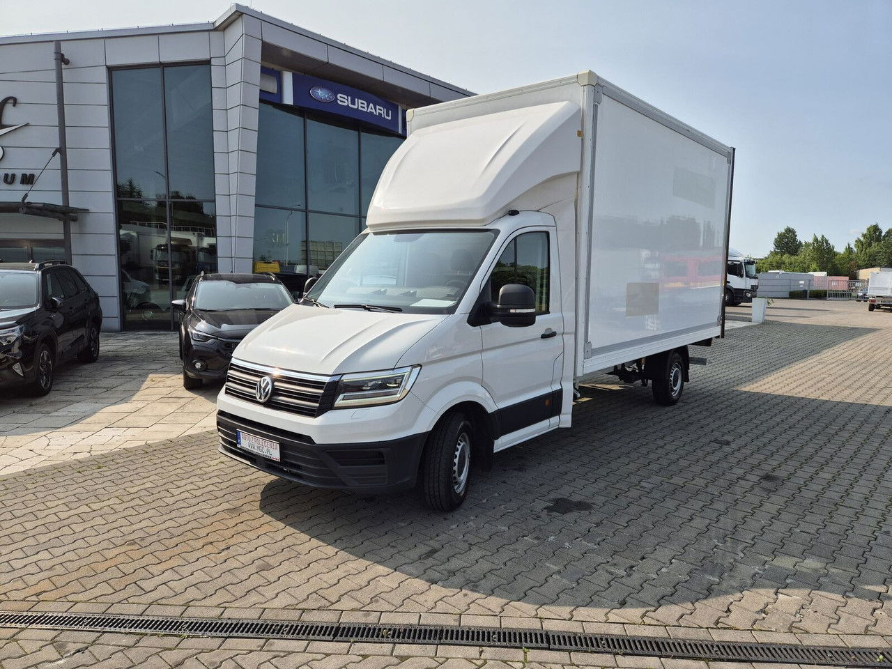 VOLKSWAGEN Crafter 2.0 TDI 177HP / High Container / Lift 750KG / Super Cond - Koffer Transporter: das Bild 3 VOLKSWAGEN Crafter 2.0 TDI 177HP / High Container / Lift 750KG / Super Cond - Koffer Transporter: das Bild 3