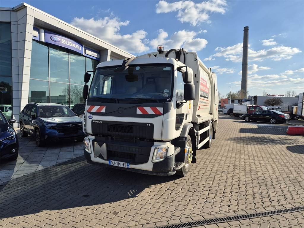 Volvo FE 280 / 13M3 / GEESINKNORBA / EURO 6 / 3 SEATS - Müllwagen: das Bild 2 Volvo FE 280 / 13M3 / GEESINKNORBA / EURO 6 / 3 SEATS - Müllwagen: das Bild 2
