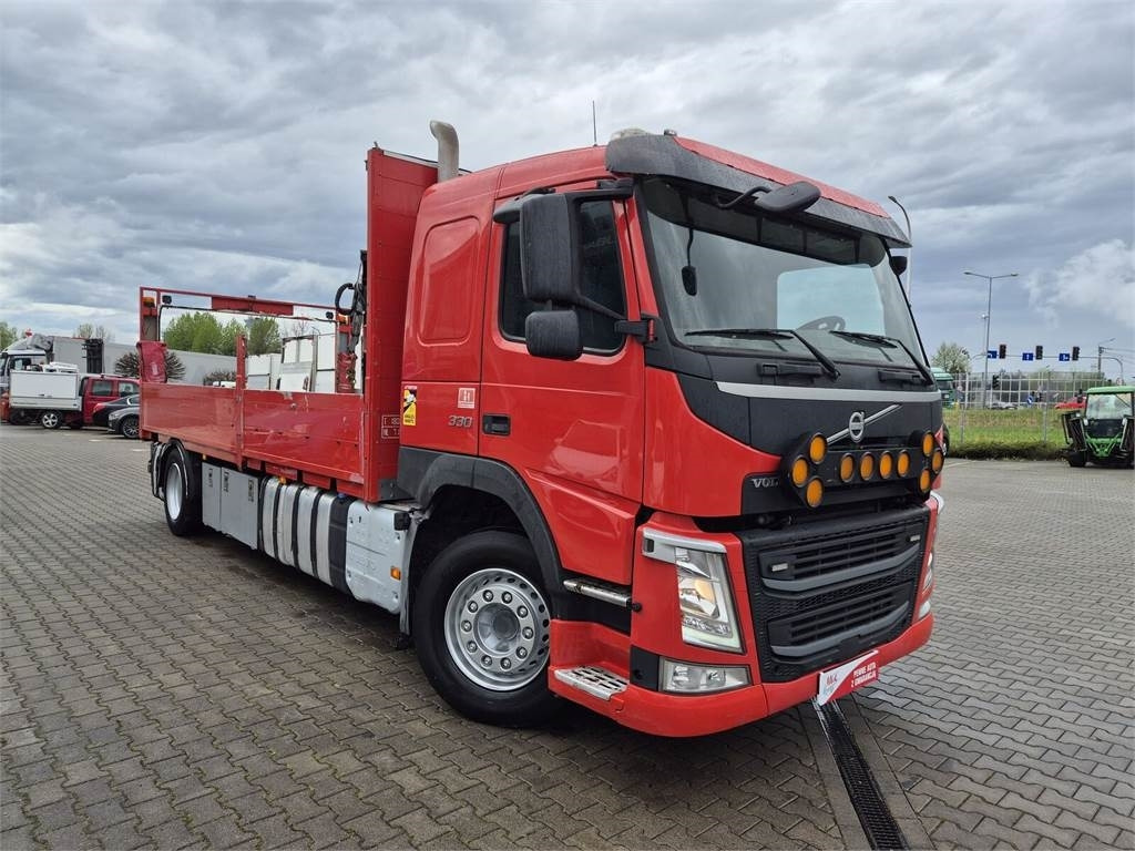 Volvo FM 330 / WEBASTO / HDS HIAB / 1 OWNER - Pritsche LKW: das Bild 1 Volvo FM 330 / WEBASTO / HDS HIAB / 1 OWNER - Pritsche LKW: das Bild 1