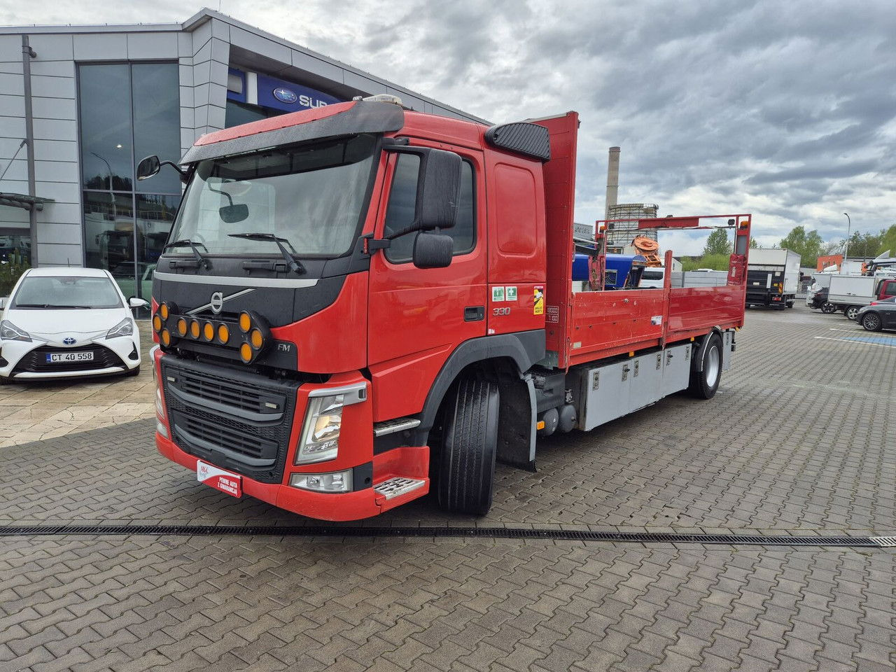 Volvo FM 330 Webasto / HDS Hiab / 1 Owner - Pritsche LKW, Autokran: das Bild 1 Volvo FM 330 Webasto / HDS Hiab / 1 Owner - Pritsche LKW, Autokran: das Bild 1