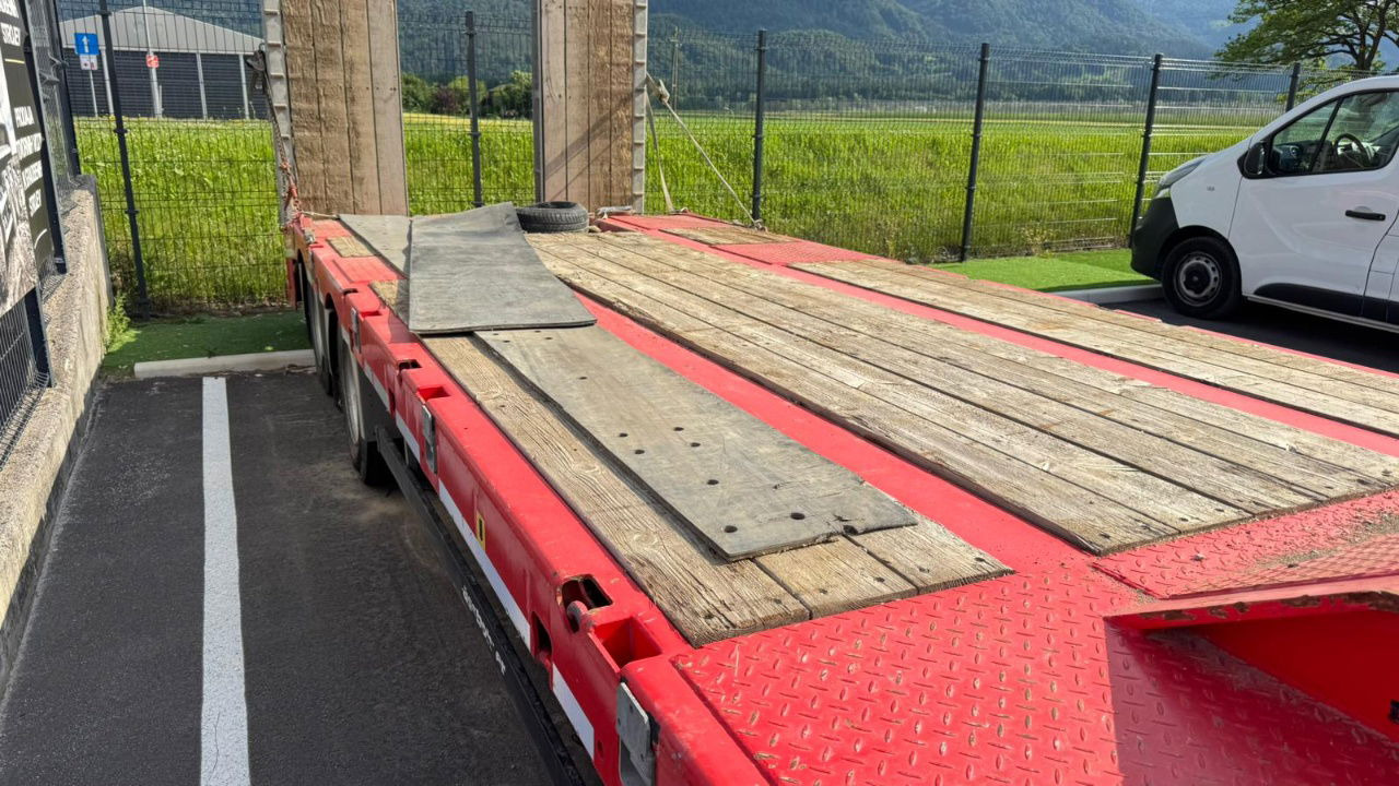 Diversen SM4 Lowdeck 4-Axle Trailer - air suspension - Andere Technik: das Bild 4 Diversen SM4 Lowdeck 4-Axle Trailer - air suspension - Andere Technik: das Bild 4