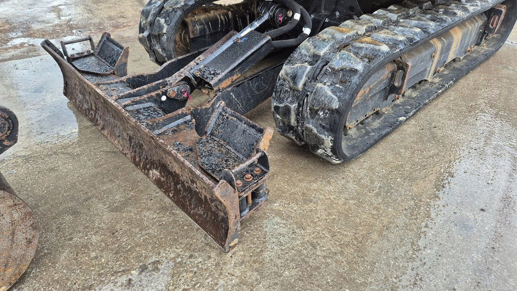 JCB 16C-1 - 2021 Year - 935 Hours - Powertilt - Minibagger: das Bild 2 JCB 16C-1 - 2021 Year - 935 Hours - Powertilt - Minibagger: das Bild 2