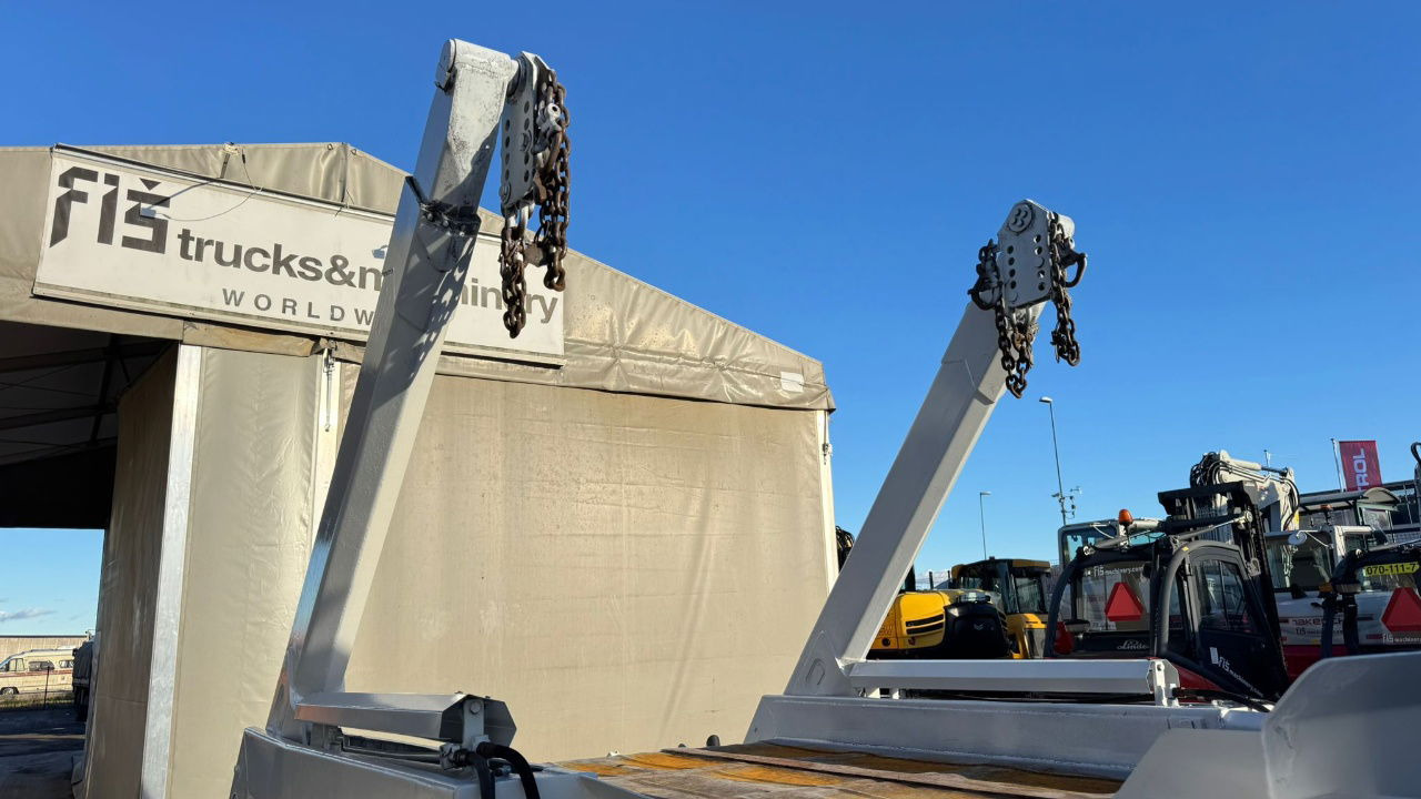 MAN 18.284 LK 4x2 absetz tipper - euro 2 - Containerwagen/ Wechselfahrgestell LKW: das Bild 4 MAN 18.284 LK 4x2 absetz tipper - euro 2 - Containerwagen/ Wechselfahrgestell LKW: das Bild 4