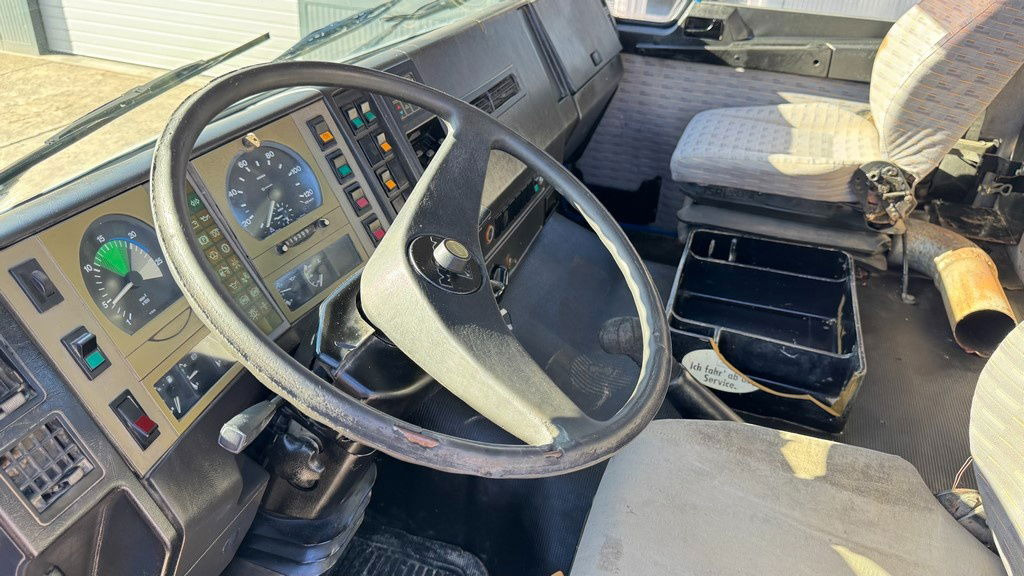 Fahrgestell LKW MAN 25.272 6x4 chassis- complete spring: das Bild 11 Fahrgestell LKW MAN 25.272 6x4 chassis- complete spring: das Bild 11