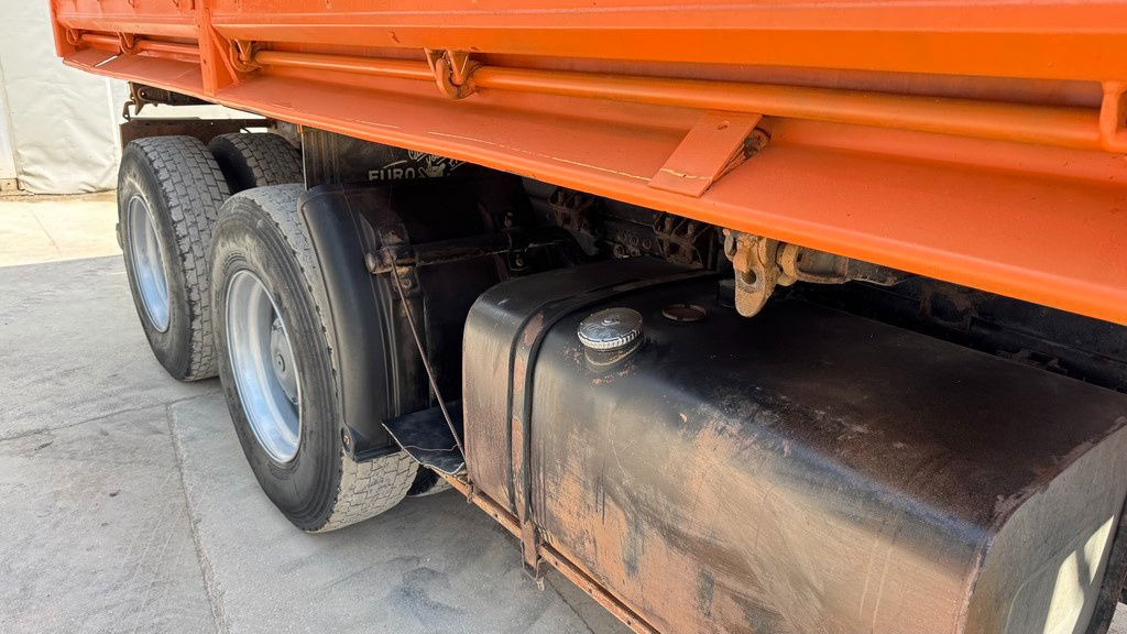 MAN 26.372 6x4 meiller tipper - Kipper: das Bild 4 MAN 26.372 6x4 meiller tipper - Kipper: das Bild 4