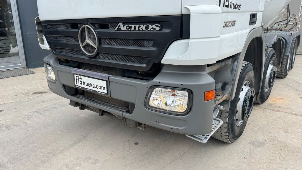 Mercedes-Benz Actros 3236 8x4 beton mixer 9m3 - Fahrmischer: das Bild 2 Mercedes-Benz Actros 3236 8x4 beton mixer 9m3 - Fahrmischer: das Bild 2