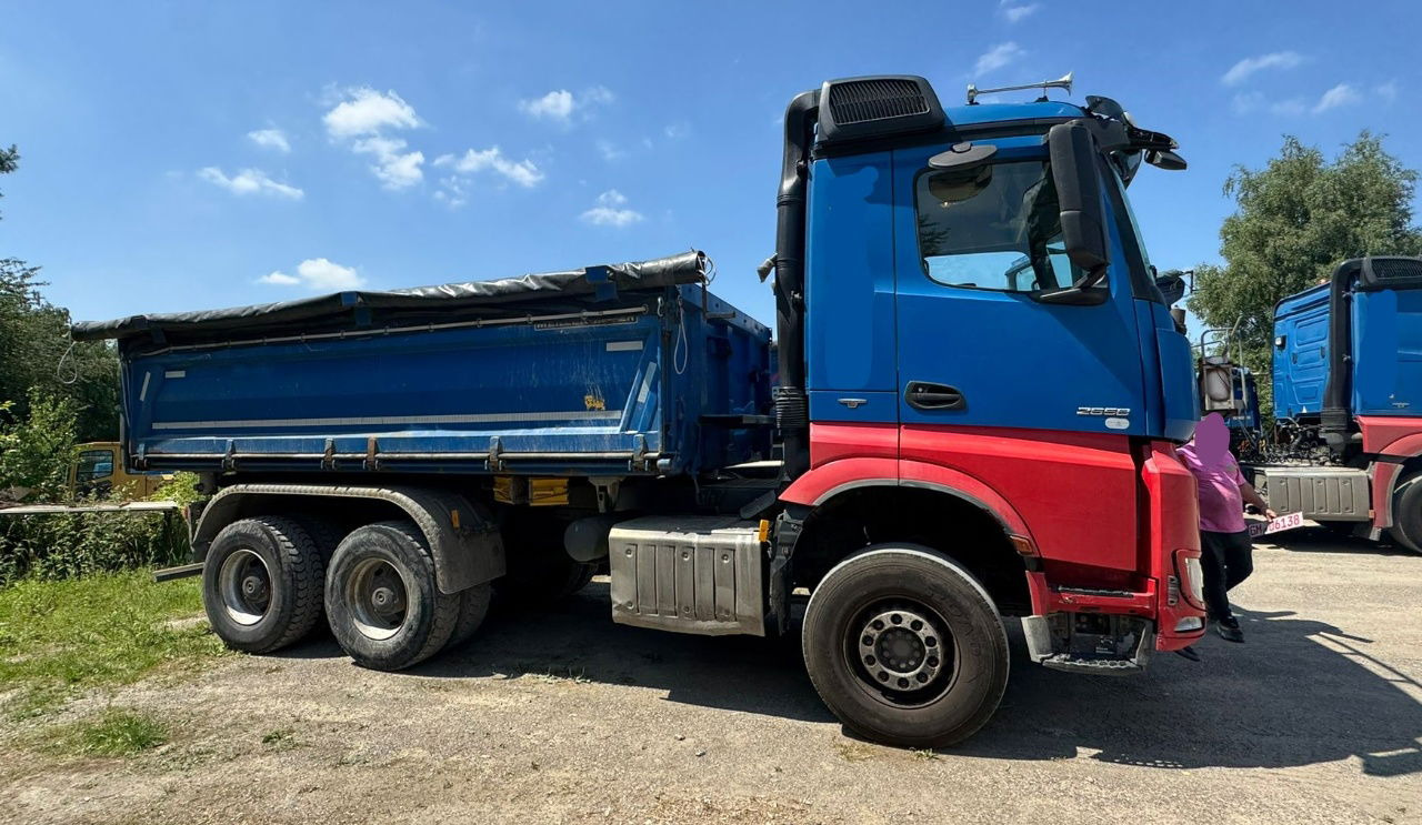 Mercedes-Benz Arocs 2658 6x4 - meiller bordmatic - retarder - Kipper: das Bild 3 Mercedes-Benz Arocs 2658 6x4 - meiller bordmatic - retarder - Kipper: das Bild 3