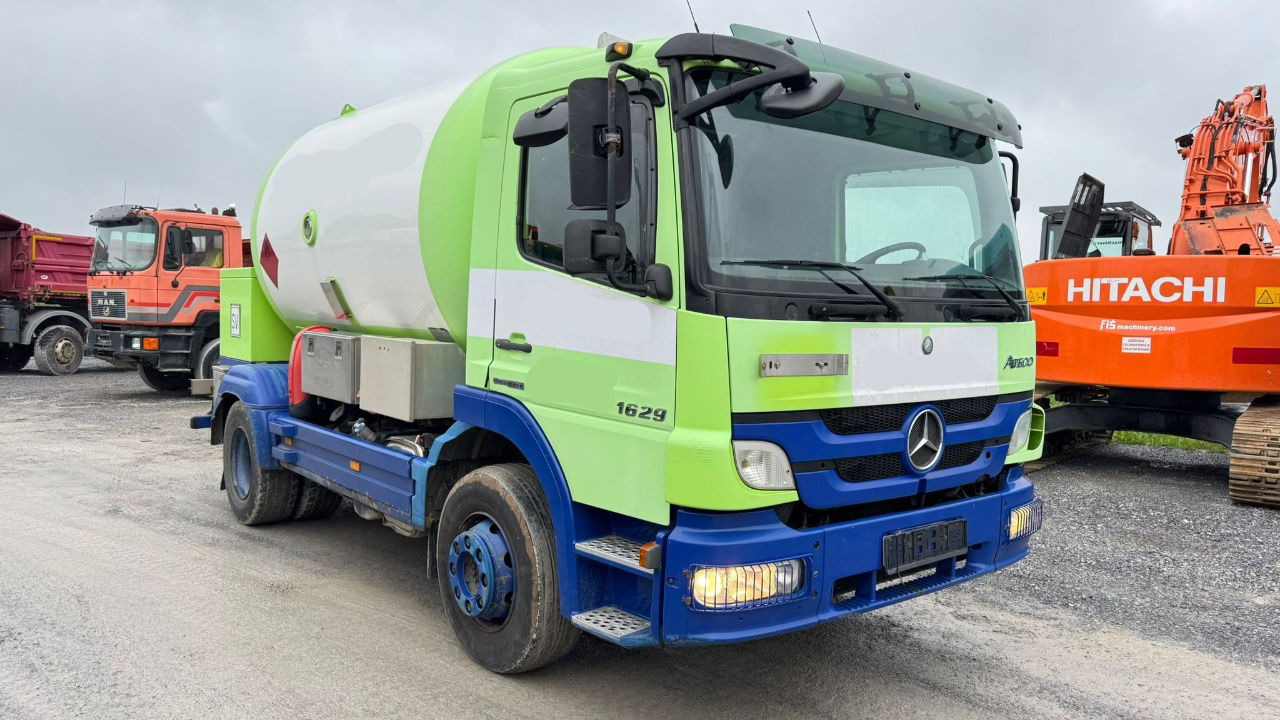 Mercedes-Benz Atego 1529 K 4X2 LPG Omsp Macola P27BN 11.000L - Tankwagen: das Bild 3 Mercedes-Benz Atego 1529 K 4X2 LPG Omsp Macola P27BN 11.000L - Tankwagen: das Bild 3