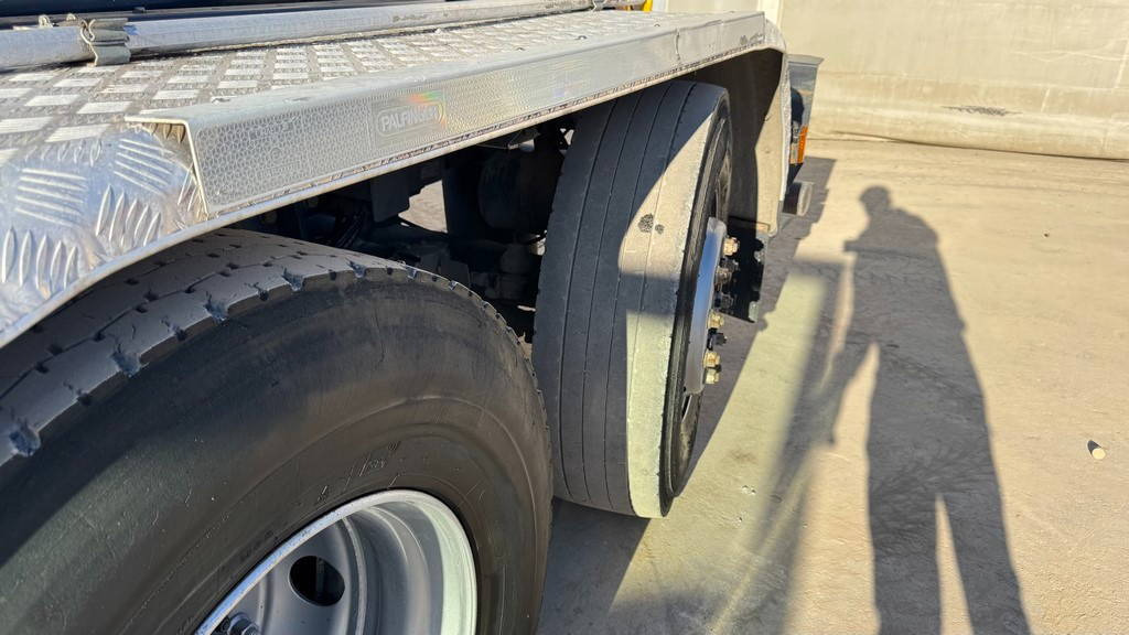 Containerwagen/ Wechselfahrgestell LKW Scania P 360 6x2 palfinger abroll tipper - steering axle: das Bild 15