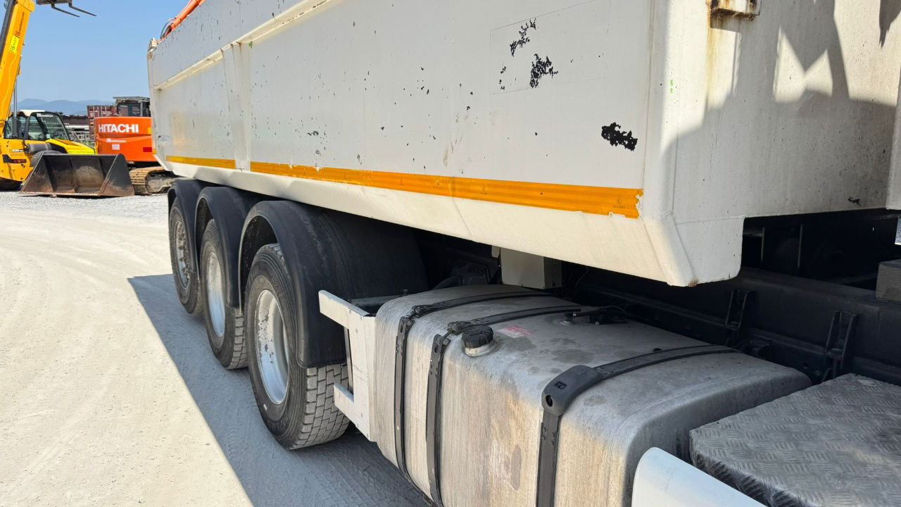 Scania R480 8x4 tipper - lifitng axle - Kipper: das Bild 3 Scania R480 8x4 tipper - lifitng axle - Kipper: das Bild 3