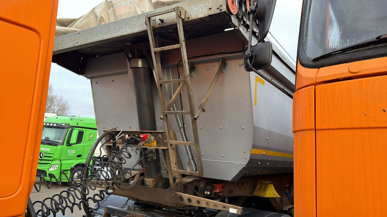 Schmitz Cargobull SCBS3D - elec. taurpaulin - Kipper Auflieger: das Bild 2 Schmitz Cargobull SCBS3D - elec. taurpaulin - Kipper Auflieger: das Bild 2