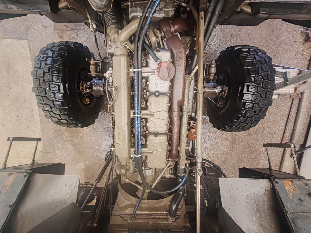 Steyr 12M18 4X4 stake body - 62.000km – Leasing Steyr 12M18 4X4 stake body - 62.000km: das Bild 12 Steyr 12M18 4X4 stake body - 62.000km – Leasing Steyr 12M18 4X4 stake body - 62.000km: das Bild 12