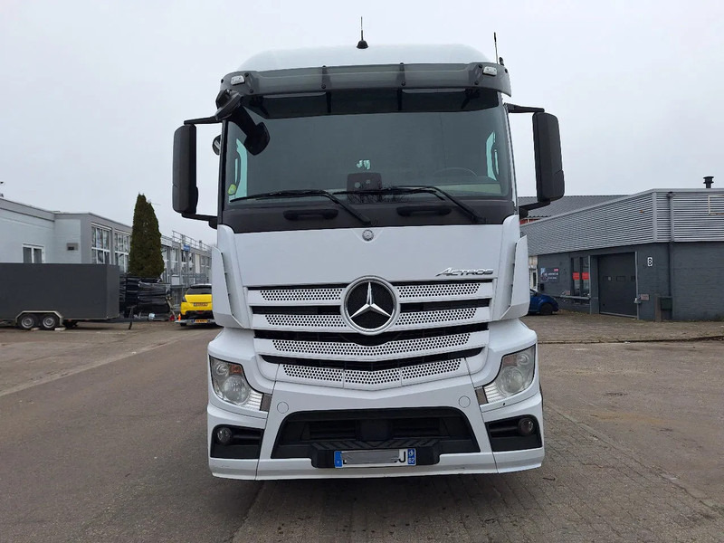 Mercedes-Benz Actros 1845 1845 Actros - Sattelzugmaschine: das Bild 2 Mercedes-Benz Actros 1845 1845 Actros - Sattelzugmaschine: das Bild 2
