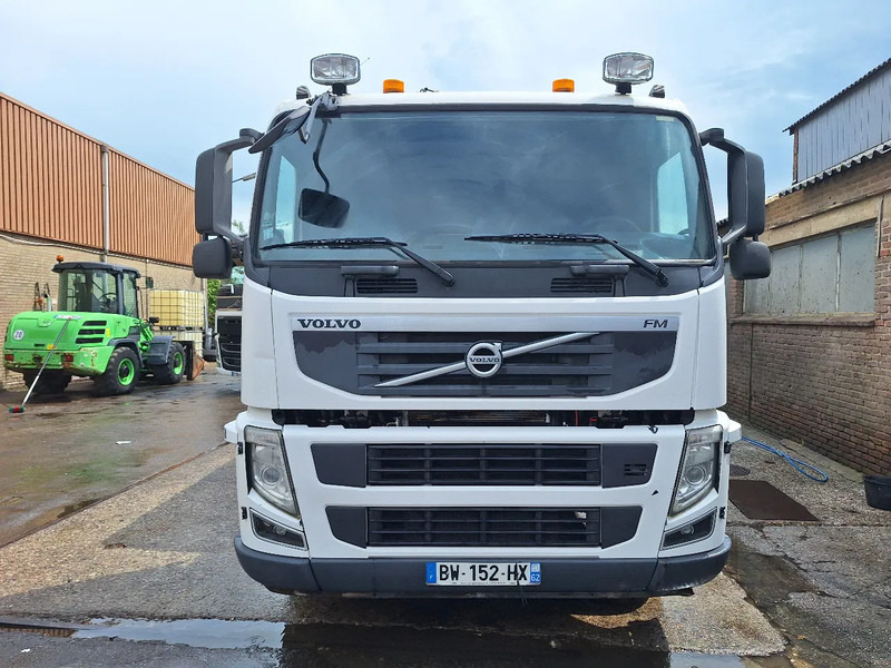 Volvo FM 410 FM410 - Tankwagen: das Bild 2 Volvo FM 410 FM410 - Tankwagen: das Bild 2