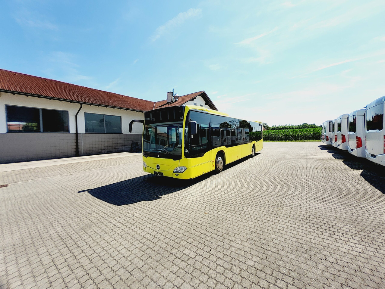 Mercedes Benz O 530 Citaro 354 PS / Klima / Doppelglas / Euro 6 - Linienbus: das Bild 2 Mercedes Benz O 530 Citaro 354 PS / Klima / Doppelglas / Euro 6 - Linienbus: das Bild 2