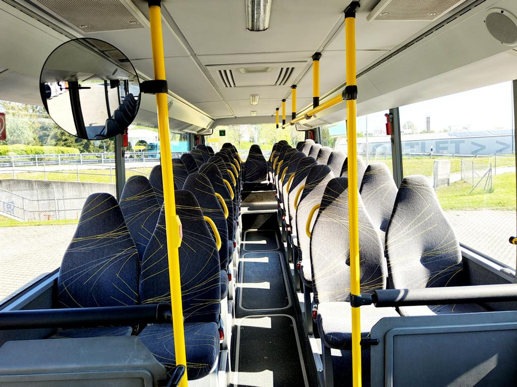 Überlandbus Mercedes Benz O 550 Integro L 65 Sitze / 360 PS-Euro 6 / Lift / Automatik: das Bild 6