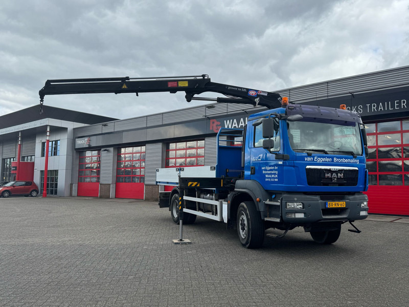 MAN TGM 18-290 4x4 Kraan met Open laadbak HMF Kraan 13 T - Autokran: das Bild 5 MAN TGM 18-290 4x4 Kraan met Open laadbak HMF Kraan 13 T - Autokran: das Bild 5