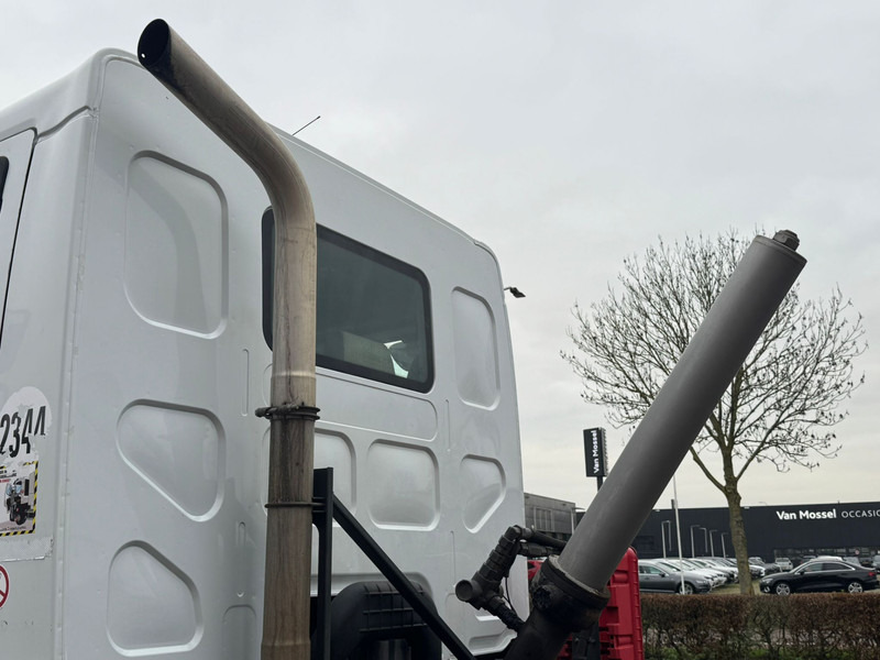 Renault Midlum 270.16 PTO - Fahrgestell LKW: das Bild 4 Renault Midlum 270.16 PTO - Fahrgestell LKW: das Bild 4