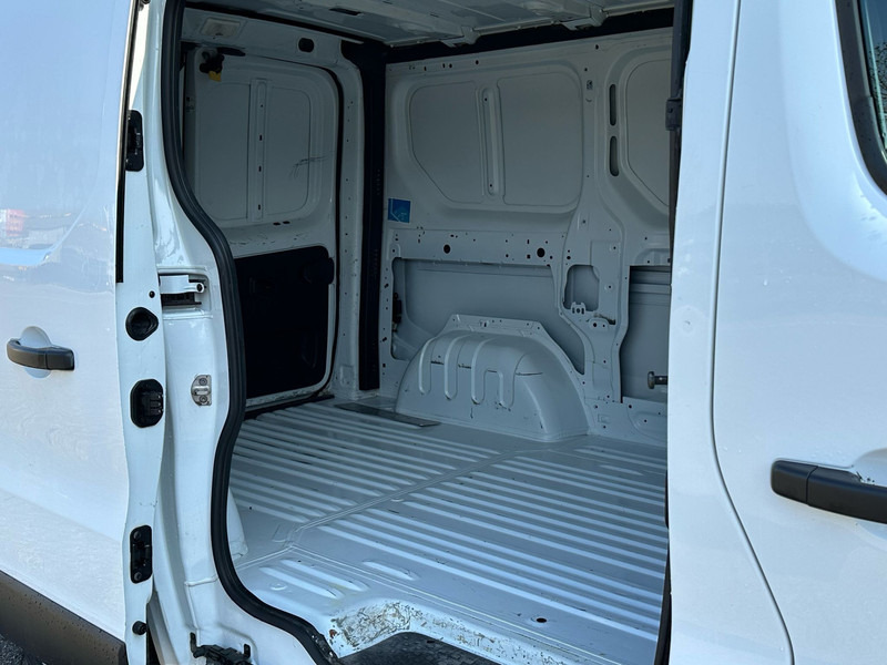 Renault Trafic 1.6 dCi T27 - Kleintransporter: das Bild 5 Renault Trafic 1.6 dCi T27 - Kleintransporter: das Bild 5
