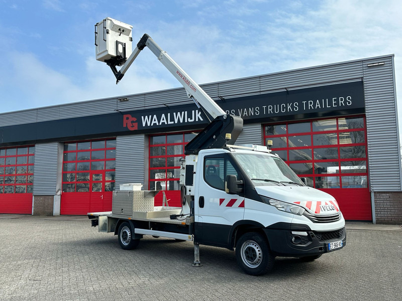 Iveco Daily 35S12 werkhoogte 12 meter APK 17-01-2026 - Transporter: das Bild 2 Iveco Daily 35S12 werkhoogte 12 meter APK 17-01-2026 - Transporter: das Bild 2