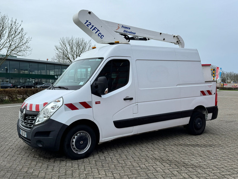 Renault Master 320 hours - Transporter: das Bild 2 Renault Master 320 hours - Transporter: das Bild 2