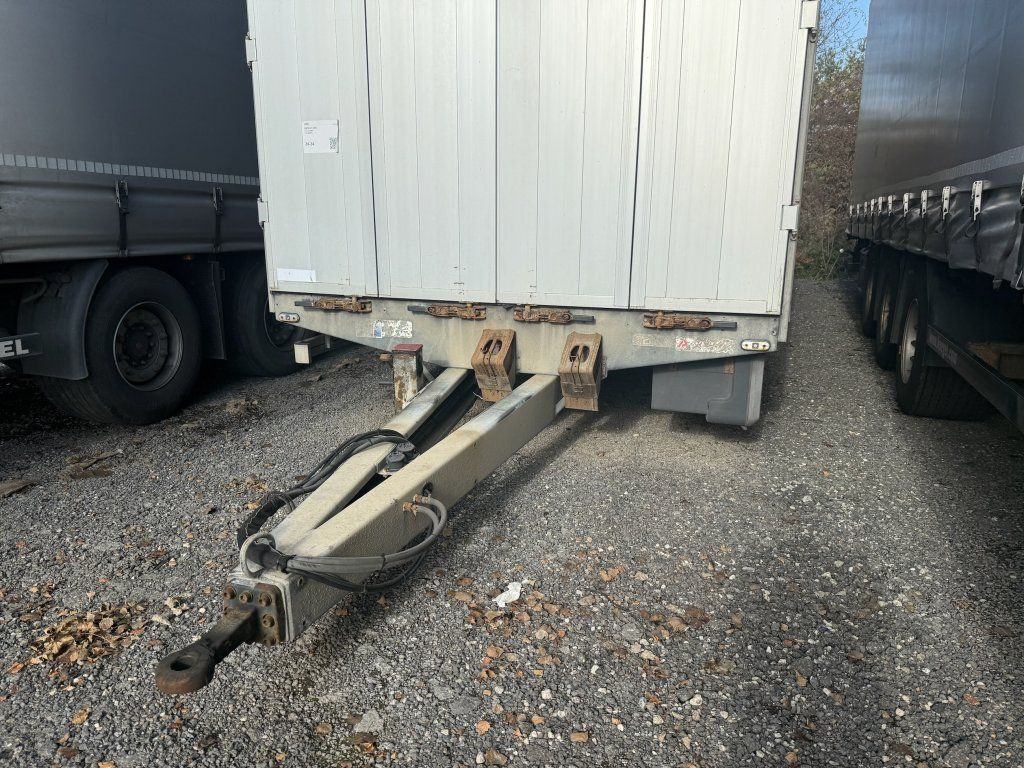 Agrikom - Planenanhänger: das Bild 3 Agrikom - Planenanhänger: das Bild 3